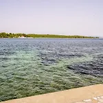 Franka By Interhome Appartement Pašman