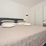 Franka By Interhome Appartement Pašman