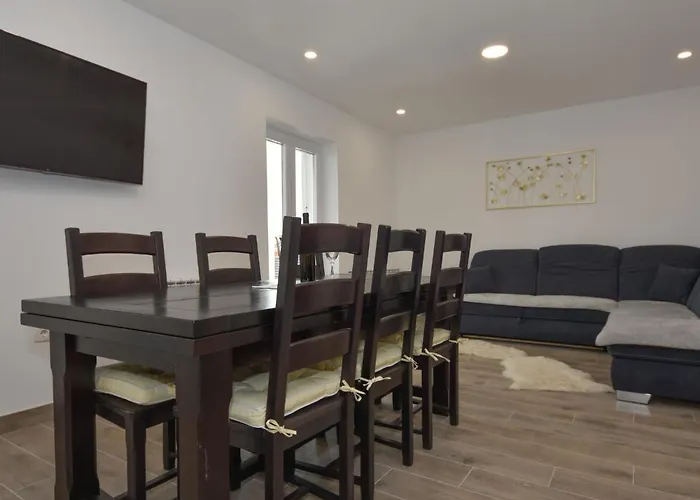 Franka By Interhome Pašman