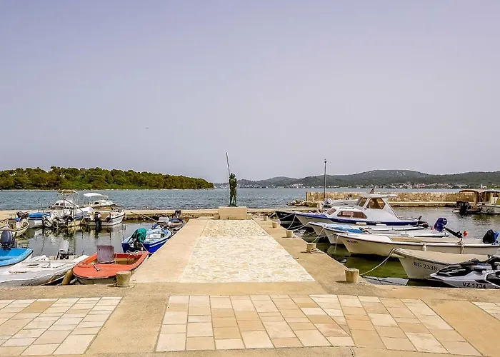 Διαμέρισμα Franka By Interhome Pašman