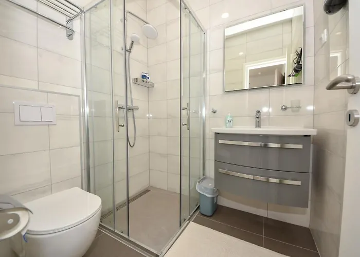 Franka By Interhome Διαμέρισμα Pašman