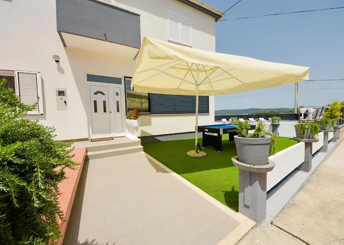 Διαμέρισμα Franka By Interhome Pašman