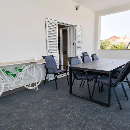 Franka By Interhome * Pašman