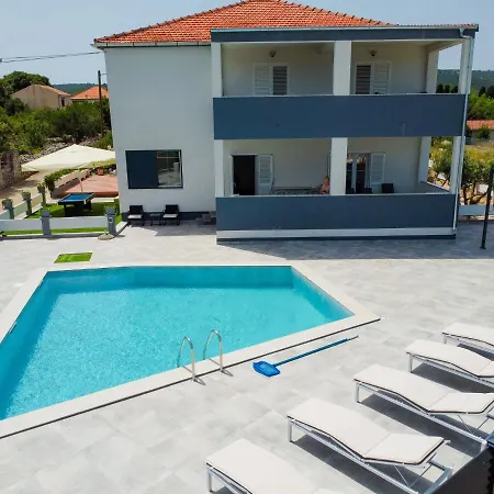 Franka By Interhome *