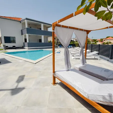 Apartment Franka By Interhome Pasman